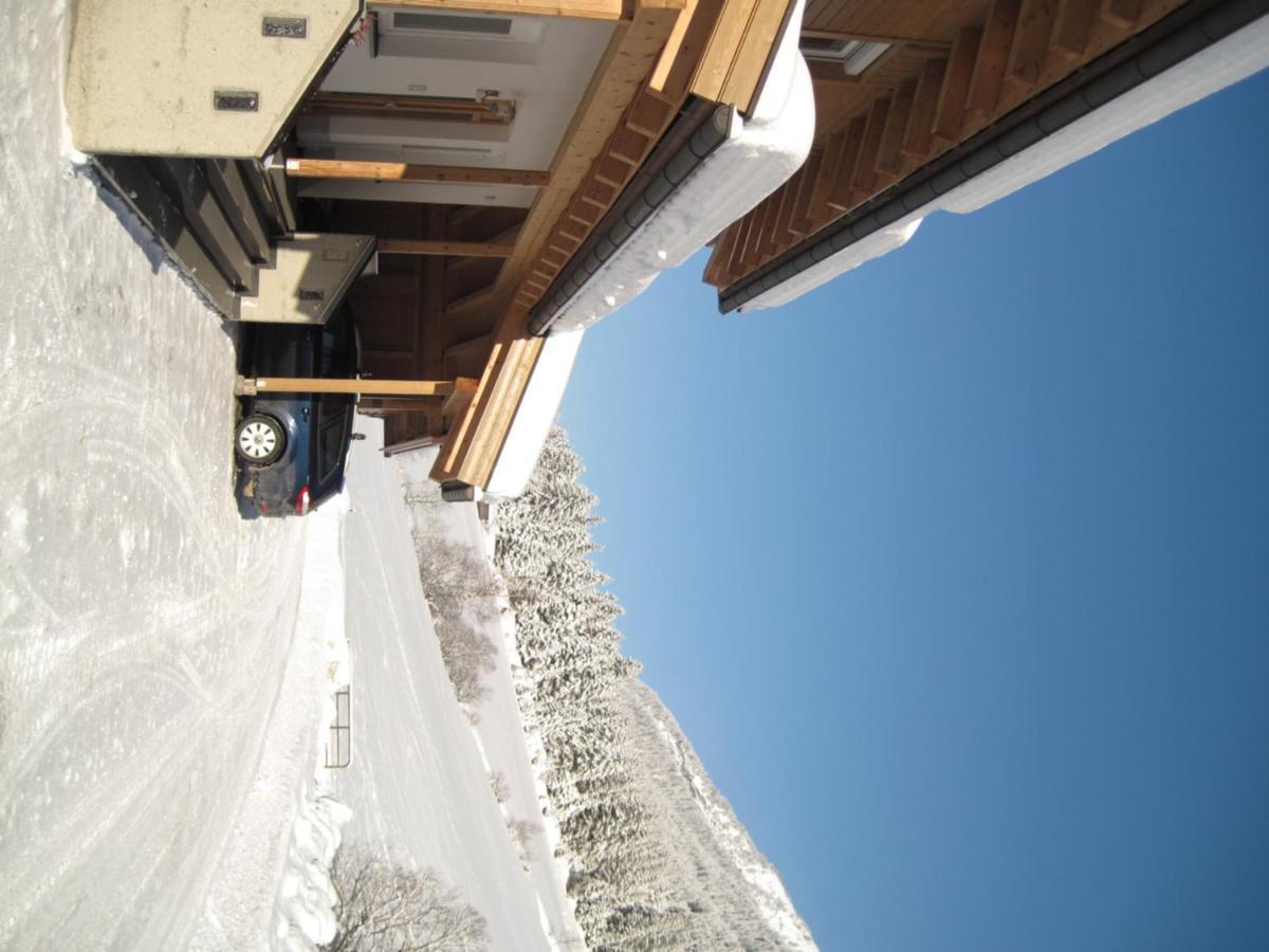 Alpina Appartement Sankt Leonhard im Pitztal Esterno foto