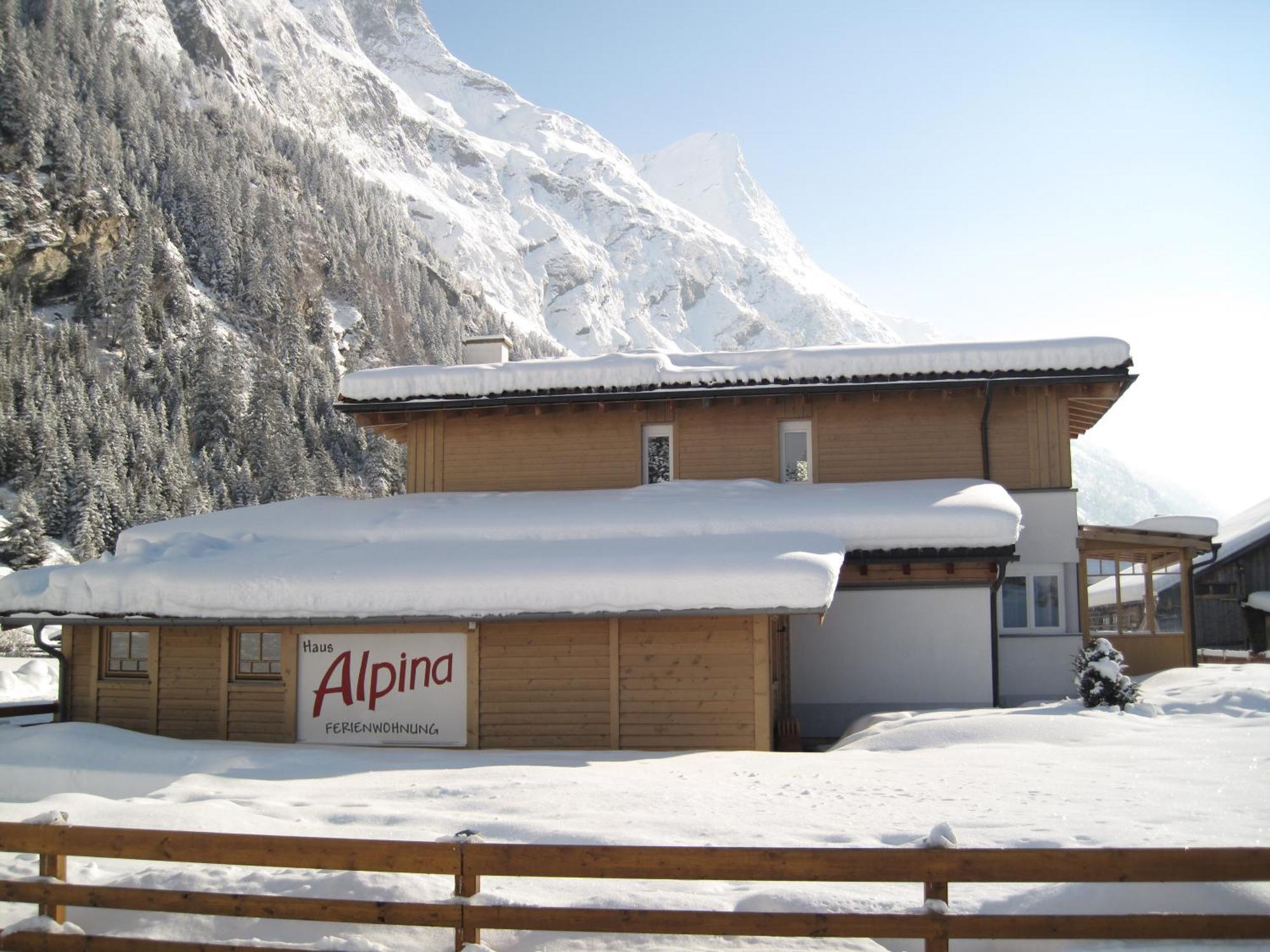 Alpina Appartement Sankt Leonhard im Pitztal Esterno foto