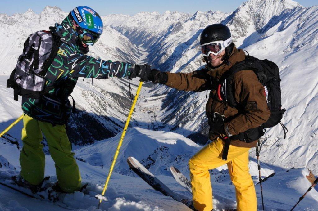Alpina Appartement Sankt Leonhard im Pitztal Esterno foto