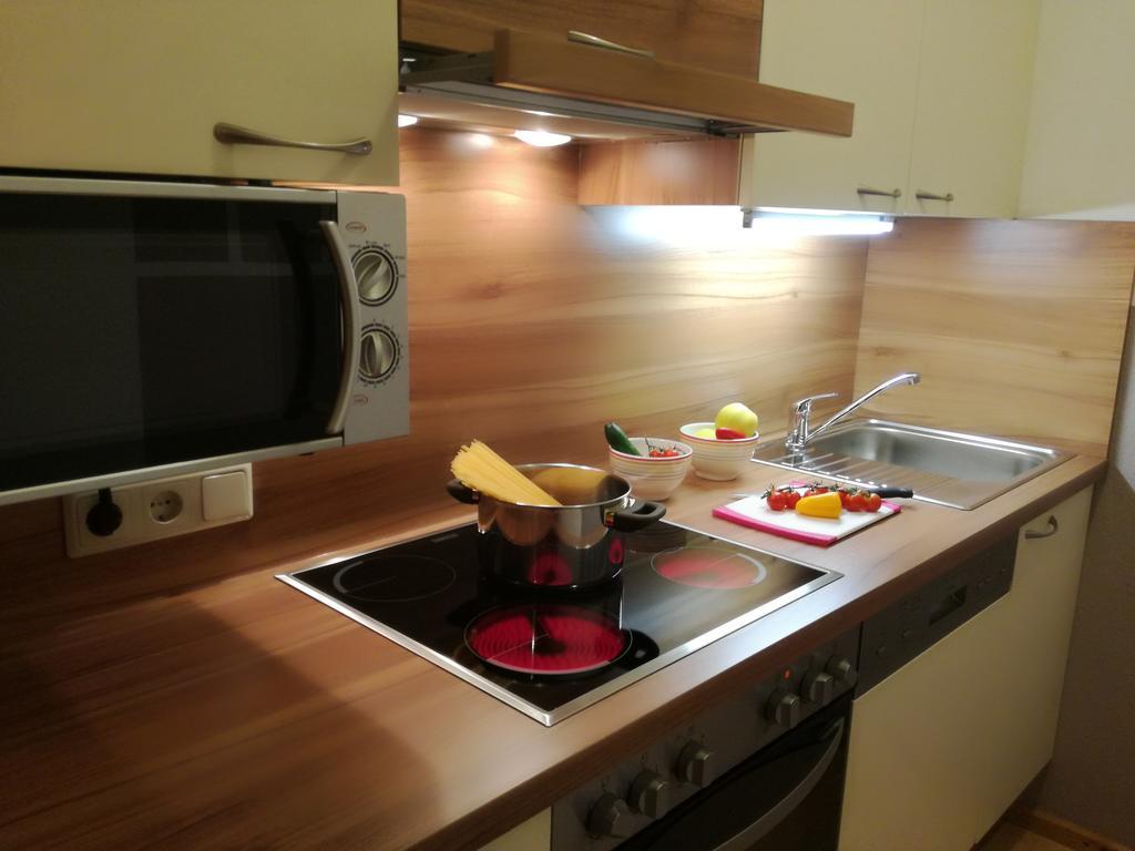 Alpina Appartement Sankt Leonhard im Pitztal Esterno foto